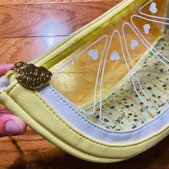 COPY - Betsy Johnson Lemon Slice Crossbody Purse PUA - Picture 5 of 8